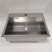 Антивандальная накладная раковина Dominant D-A2/08 AISI 304 55 х 45 см